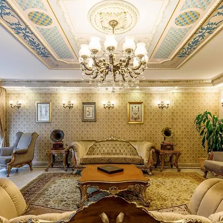 Rast Sultanahmet 4*