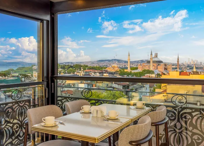Rast Sultanahmet 호텔
