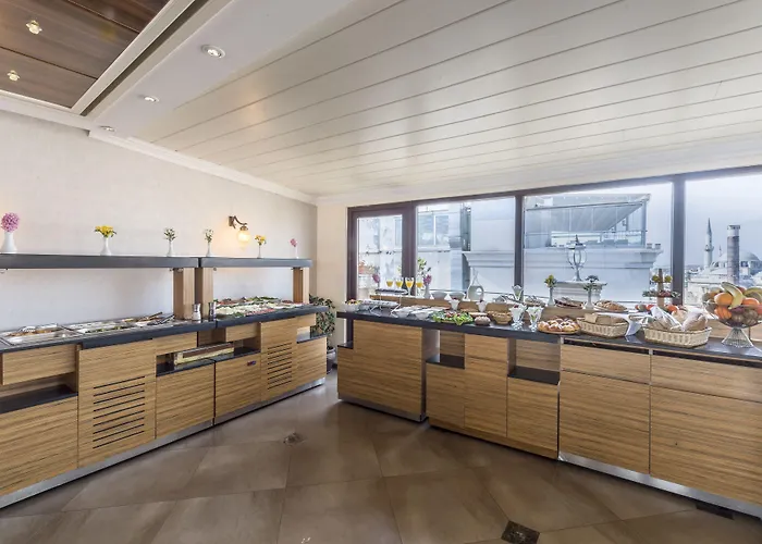 Rast Sultanahmet 호텔 4*