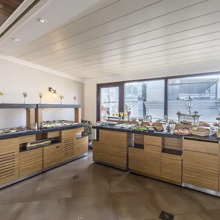 Rast Sultanahmet Hotel 4*